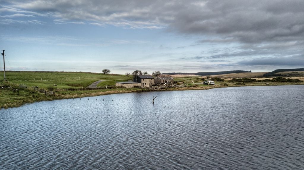 Property photo 2 of 64