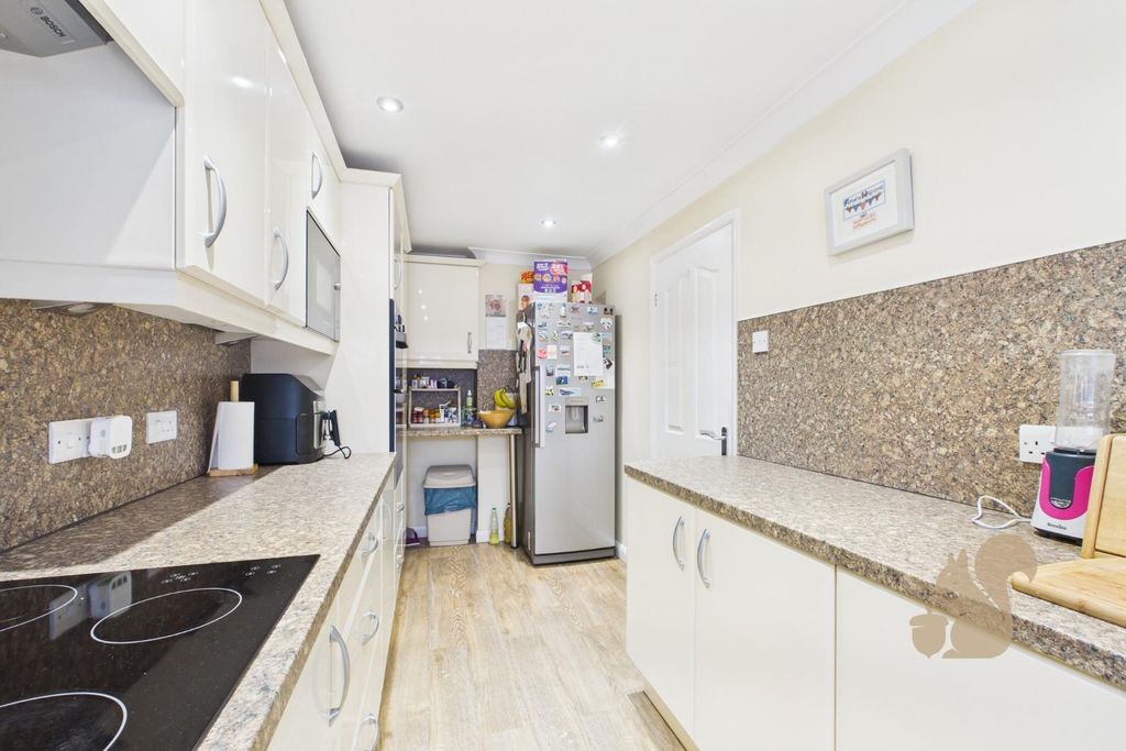 Property photo 2 of 24 Cam01659G0-Pr0591-Still006.Jpg