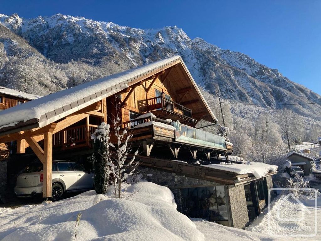 Property photo 3 of 40