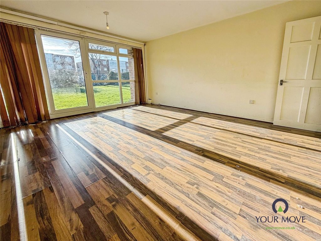 Property photo 3 of 10 Picture No. 16