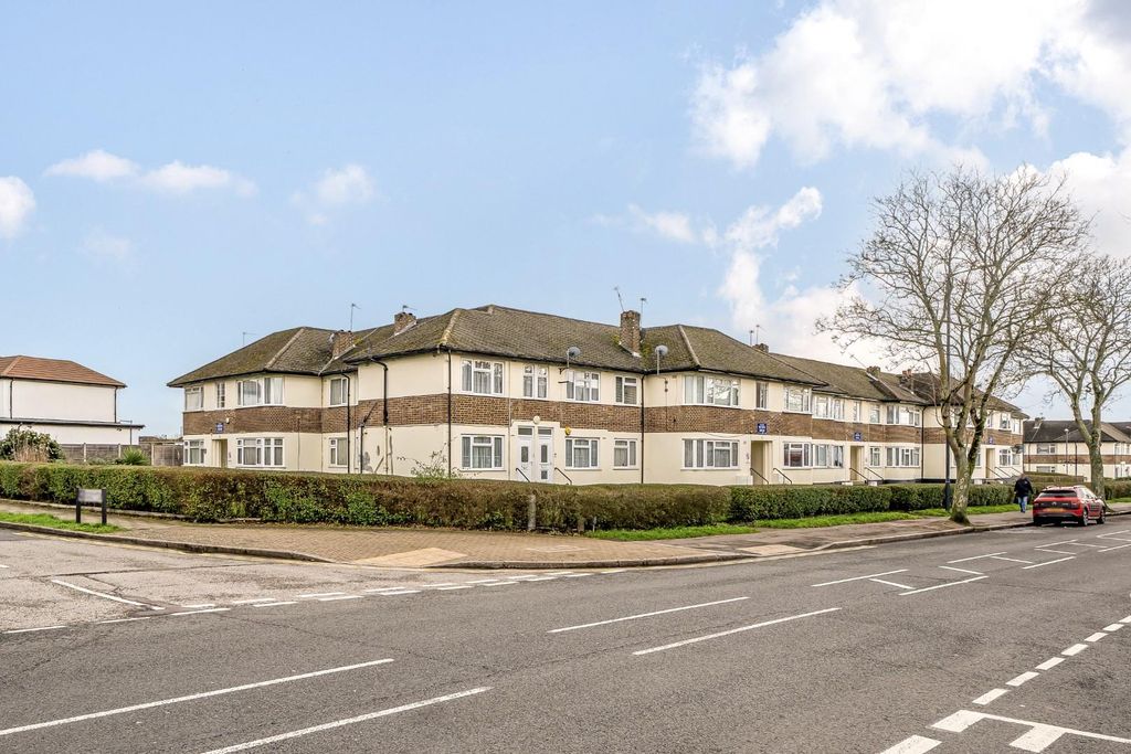 Property photo 1 of 9 1-698A61B9A1893-1410308-1-6989ee1F913ce-1.Jpg