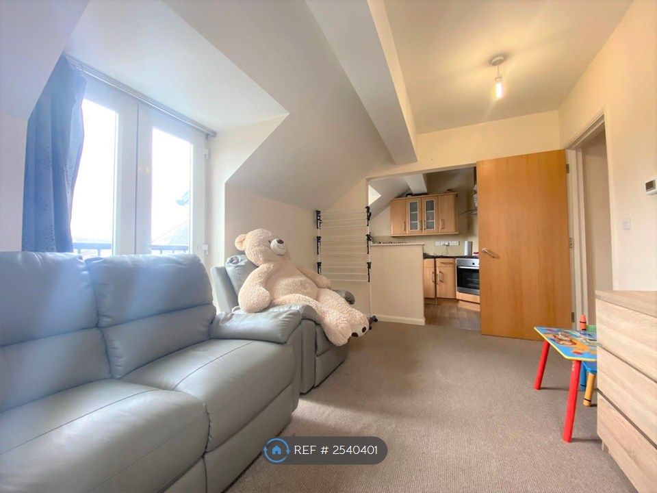 Property photo 2 of 6