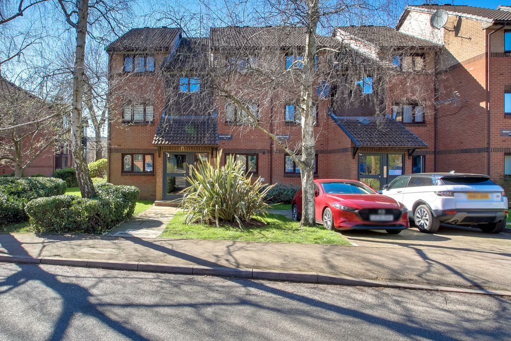 Property photo 1 of 10