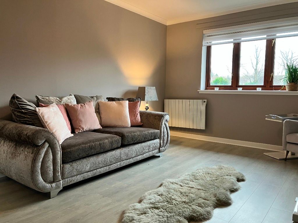 Property photo 2 of 12 Photo 2