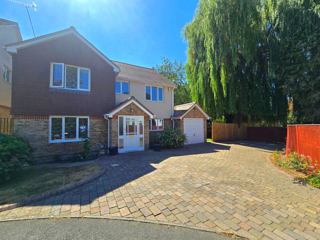 Property photo 1 of 17