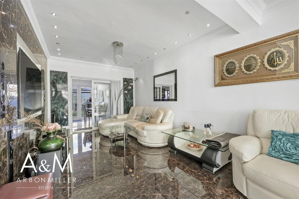 Property photo 3 of 34 4D4A6266.Jpg