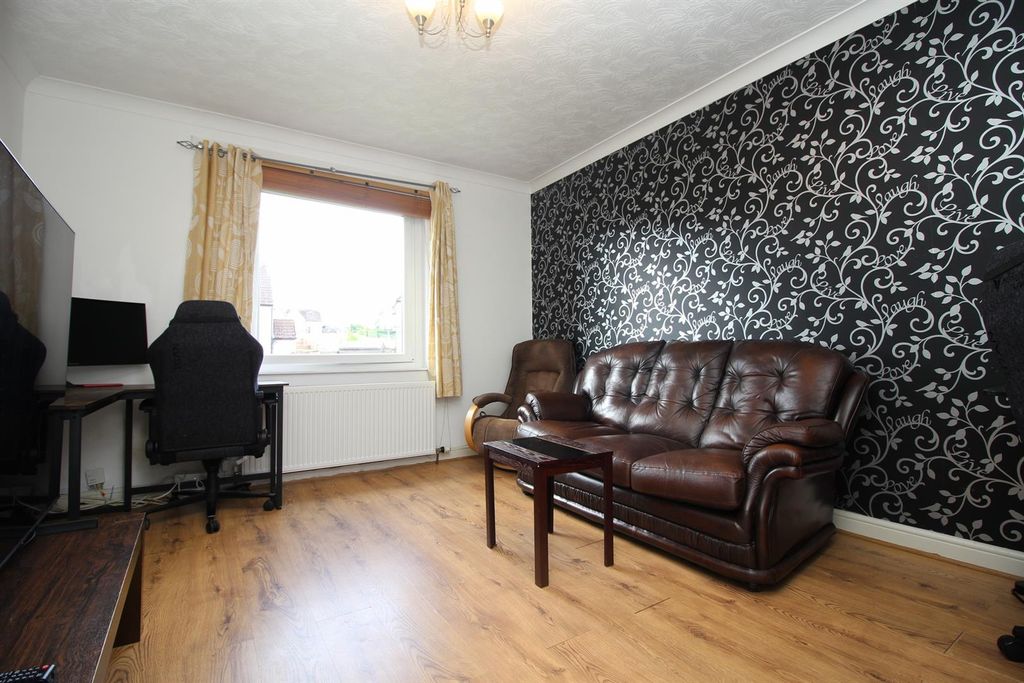 Property photo 2 of 18 2.Jpg