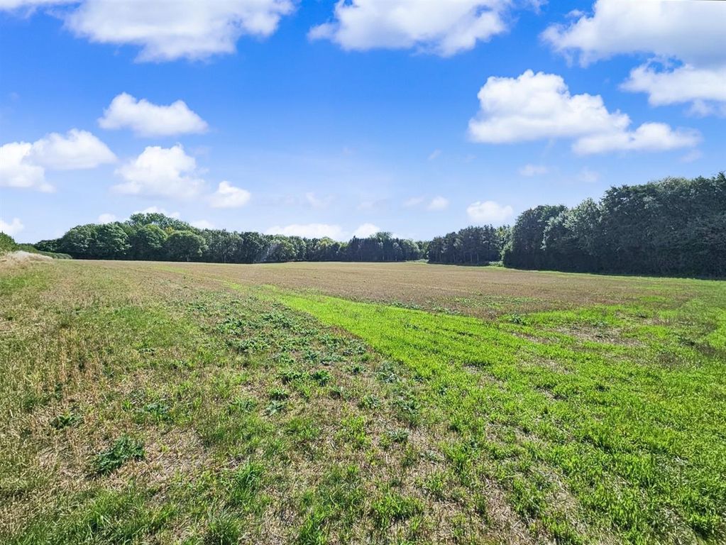 Property photo 1 of 5 5.Jpeg