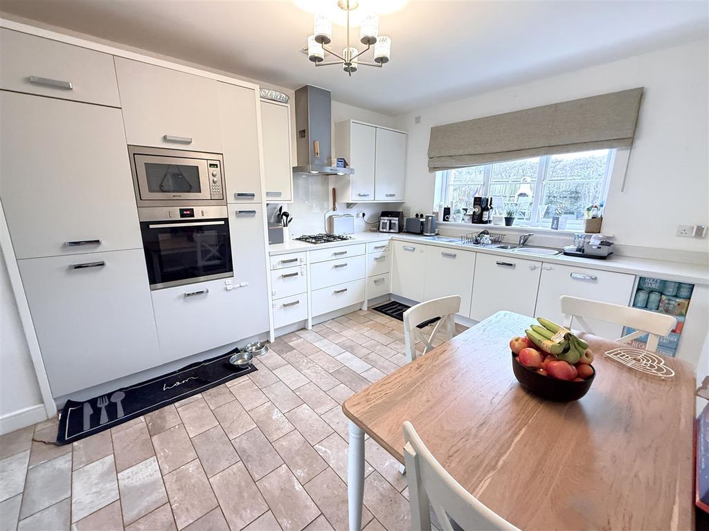 Property photo 2 of 18 Img_9128.Jpg