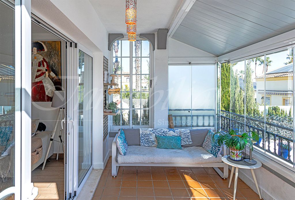 Property photo 3 of 36