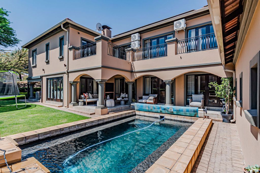 Property photo 1 of 80 Cn1715433