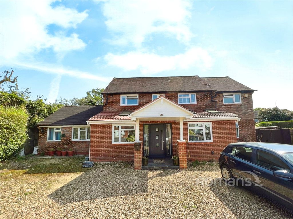 Property photo 2 of 13 Picture No. 14