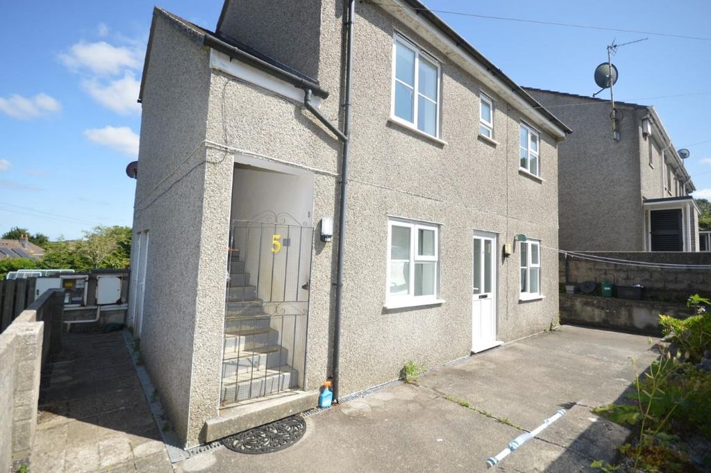 Property photo 1 of 10 Dsc_0088 (Medium).Jpg