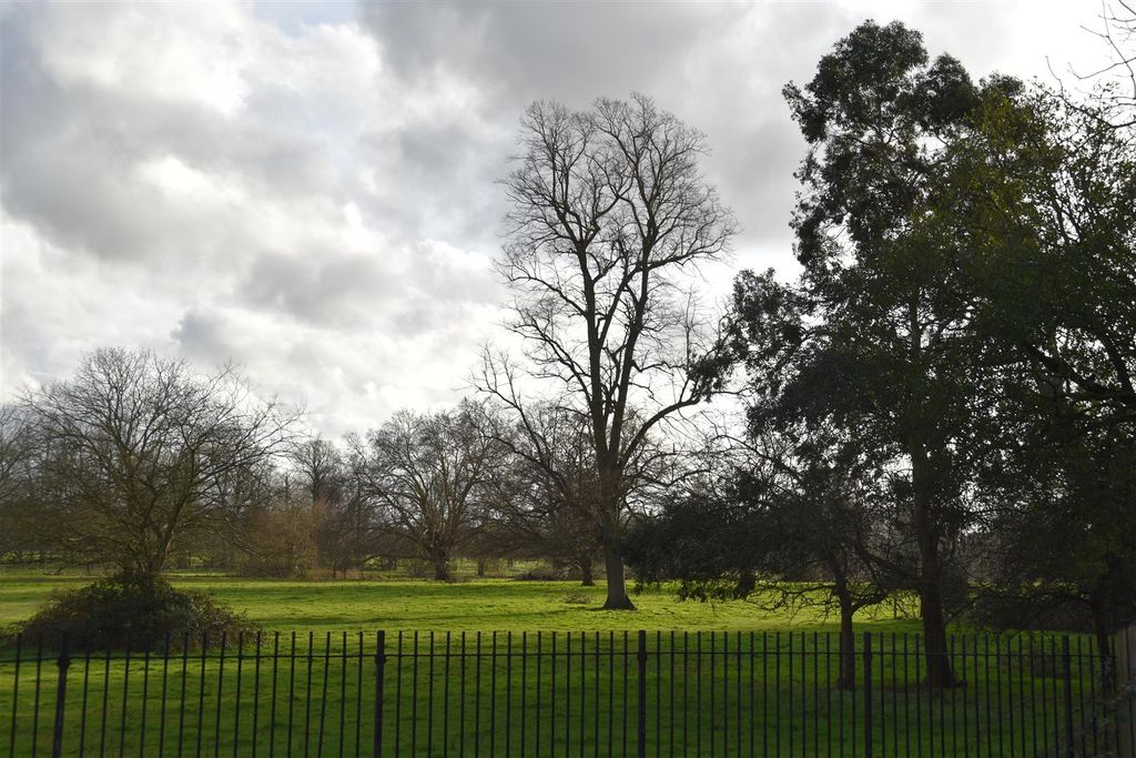 Property photo 3 of 15 Dsc_0211.Jpg