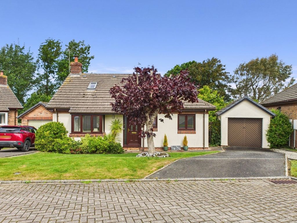 Property photo 1 of 17 Picture No. 01