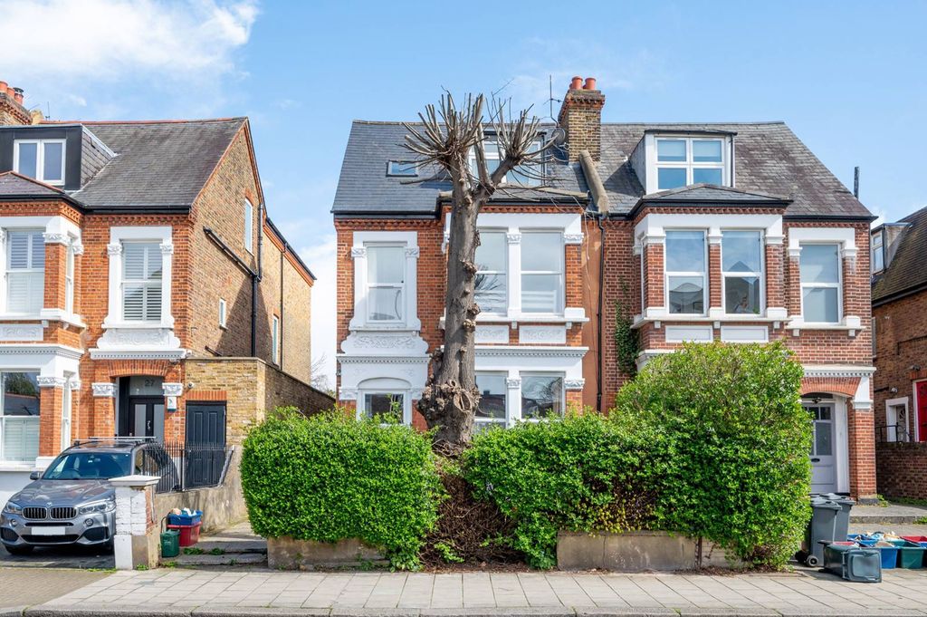 Property photo 1 of 1
