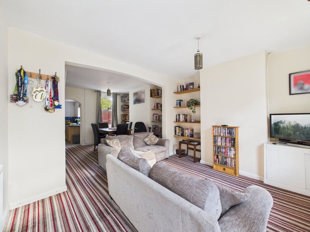 Property photo 3 of 10 Picture No. 02