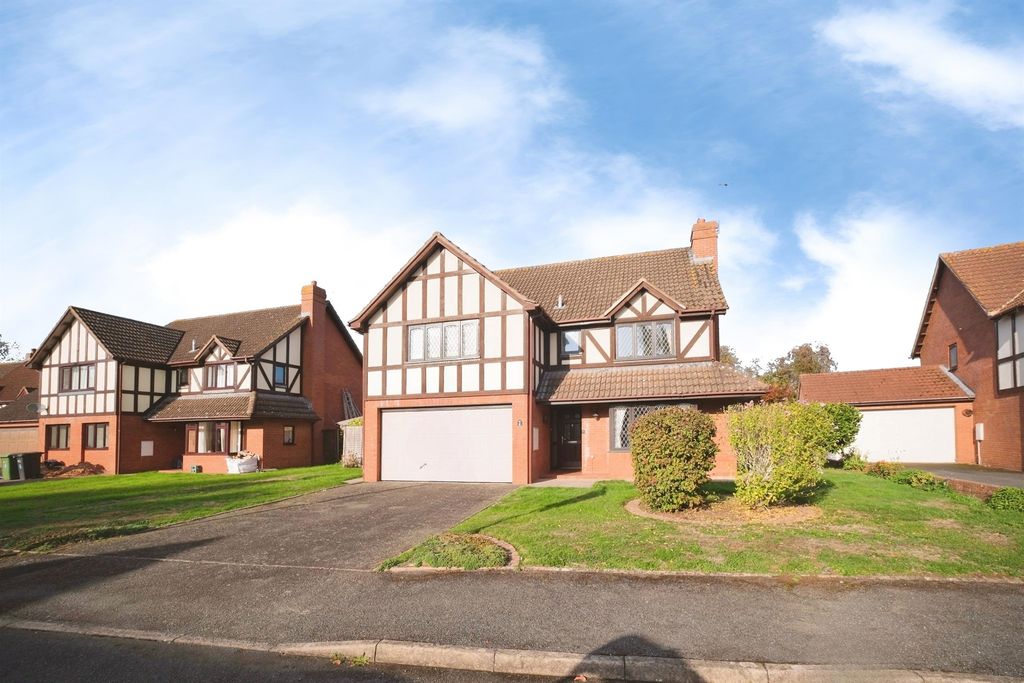 Property photo 1 of 22