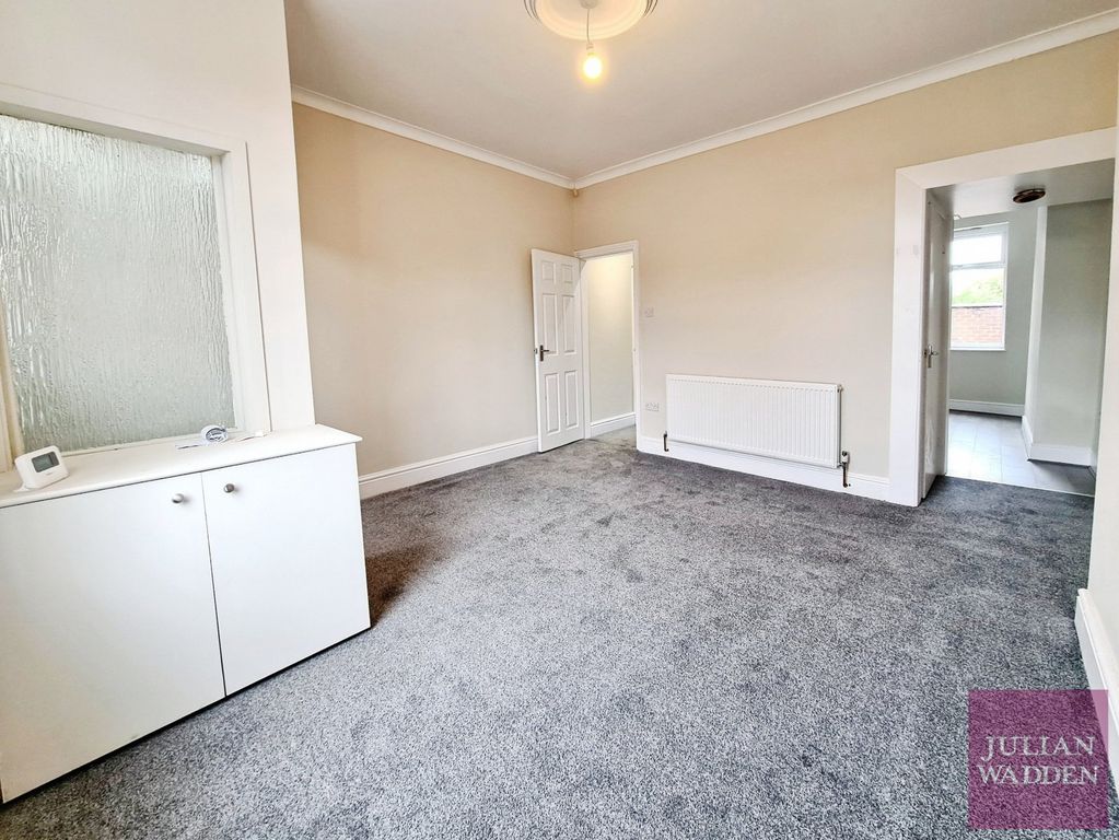 Property photo 3 of 14 Picture No. 10