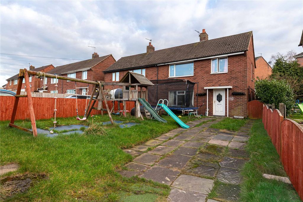 Property photo 1 of 6 Front View