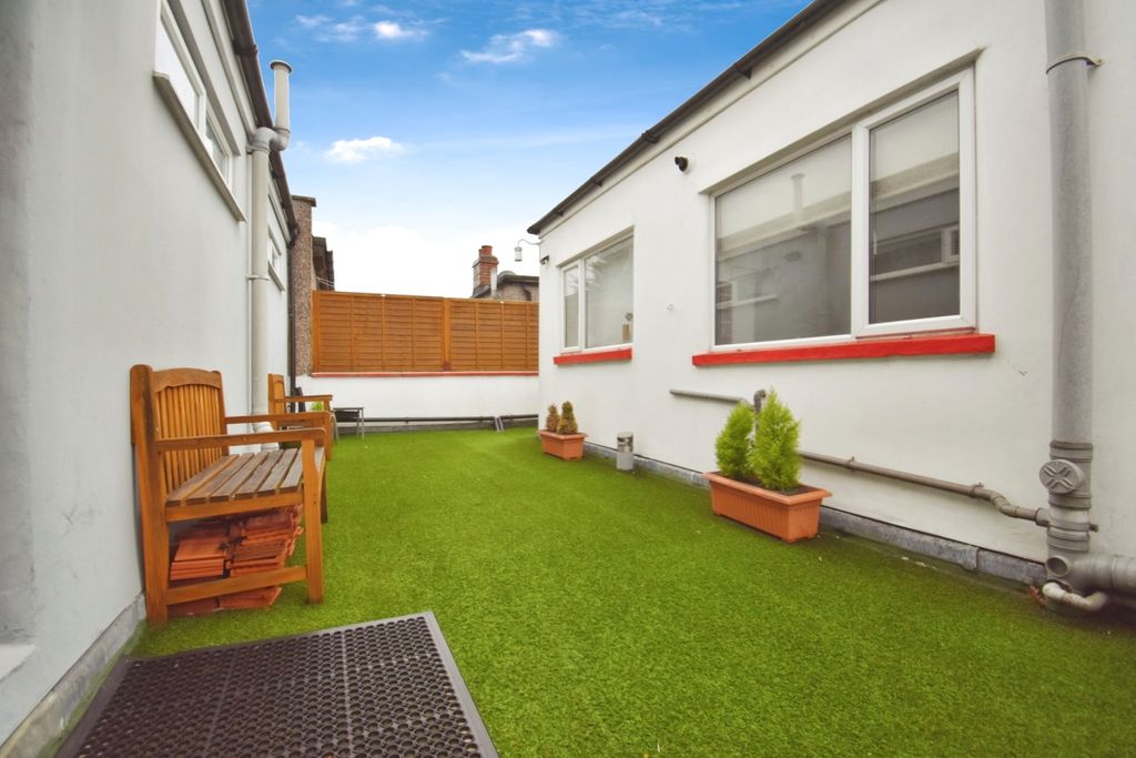 Property photo 1 of 5 4d71Efc1-Dsc_0142