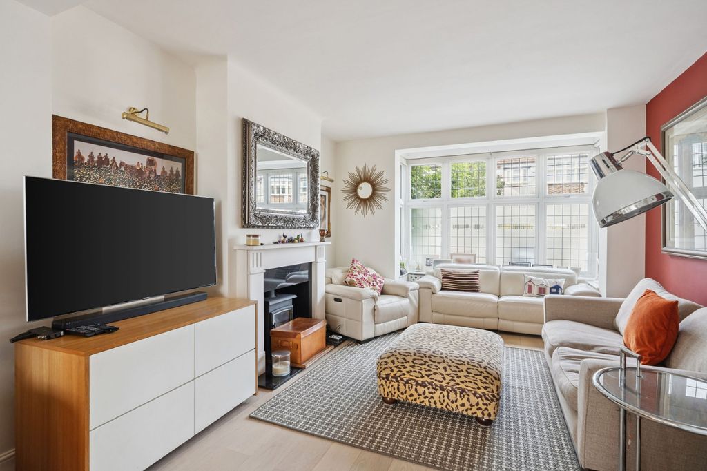 Property photo 3 of 26 Picture No. 03