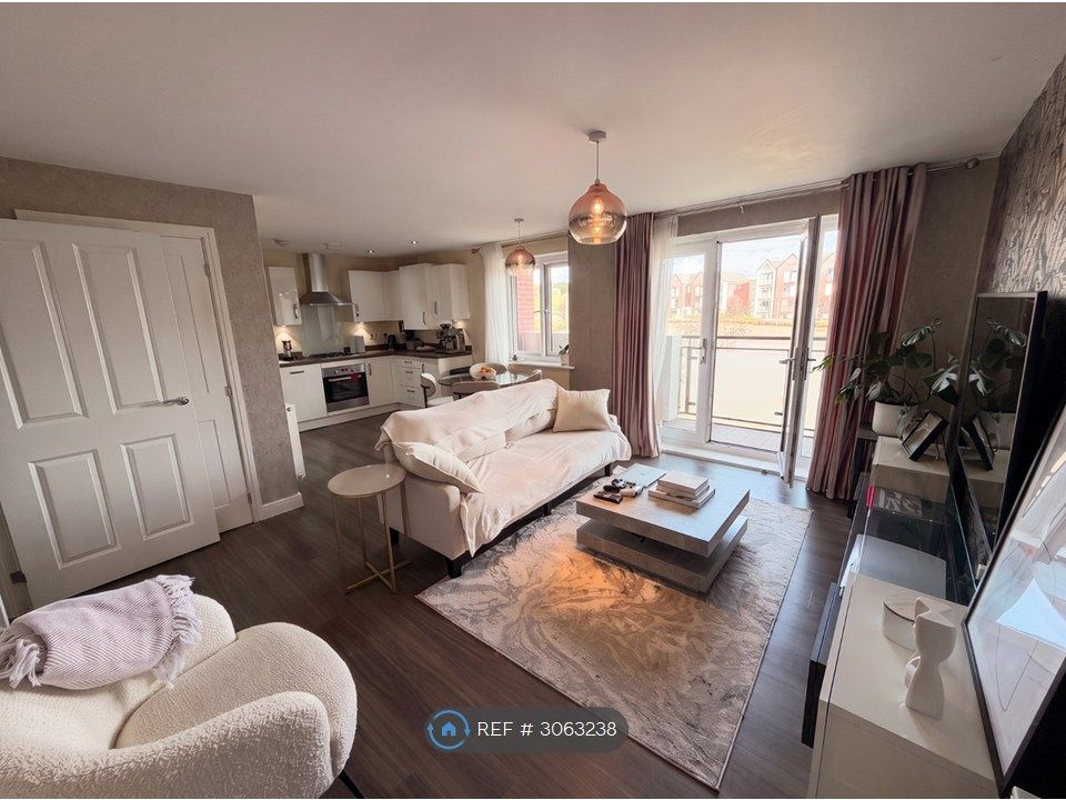 Property photo 1 of 13 Living Room & Kitchen