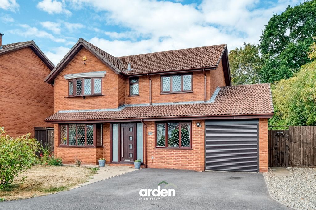 Property photo 1 of 32