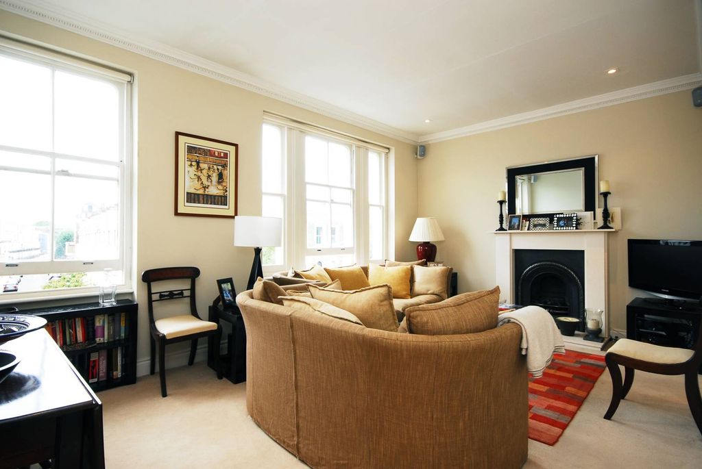 Property photo 1 of 10