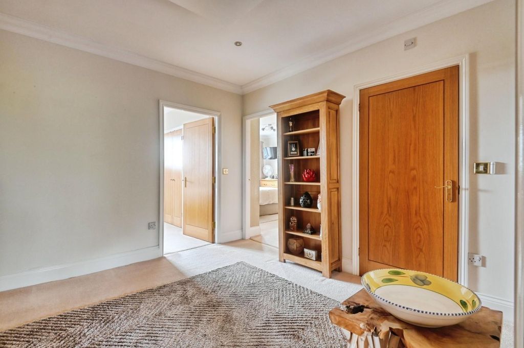 Property photo 3 of 26 121Cav19.Jpg