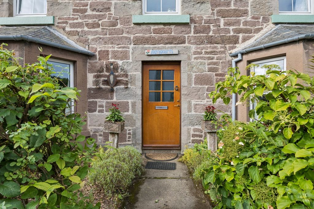 Property photo 2 of 29 Picture No. 02