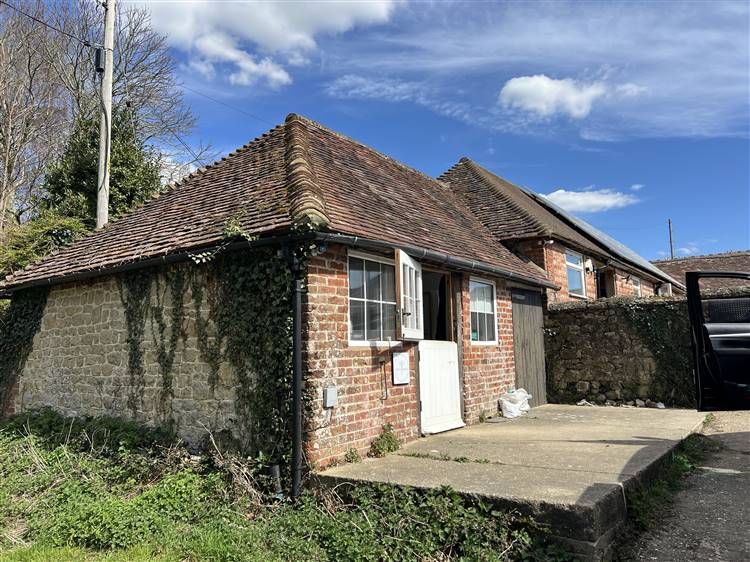 Property photo 2 of 4
