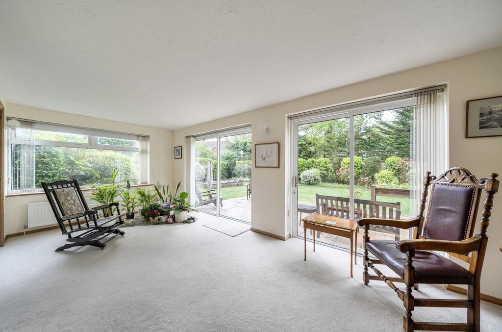 Property photo 1 of 19 1458324-4-6A02147...