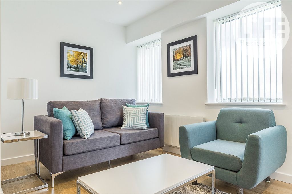 Property photo 2 of 6 Picture No. 04