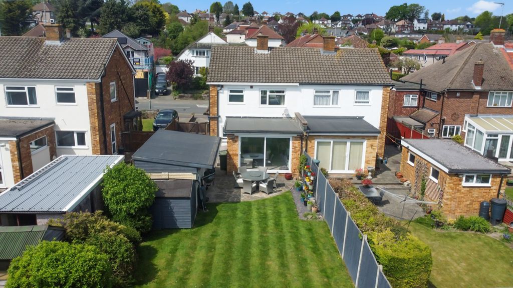 Property photo 1 of 23 4157721