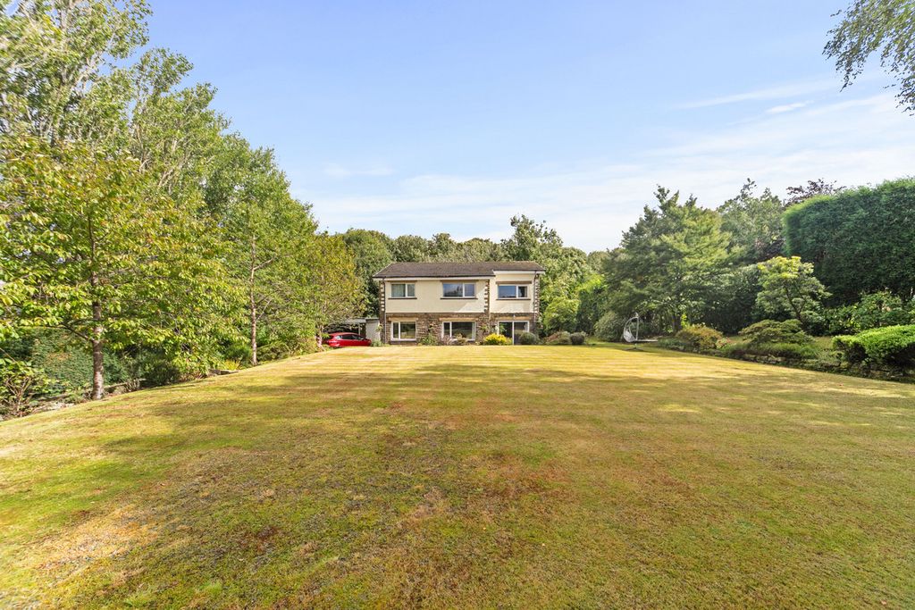 Property photo 1 of 39