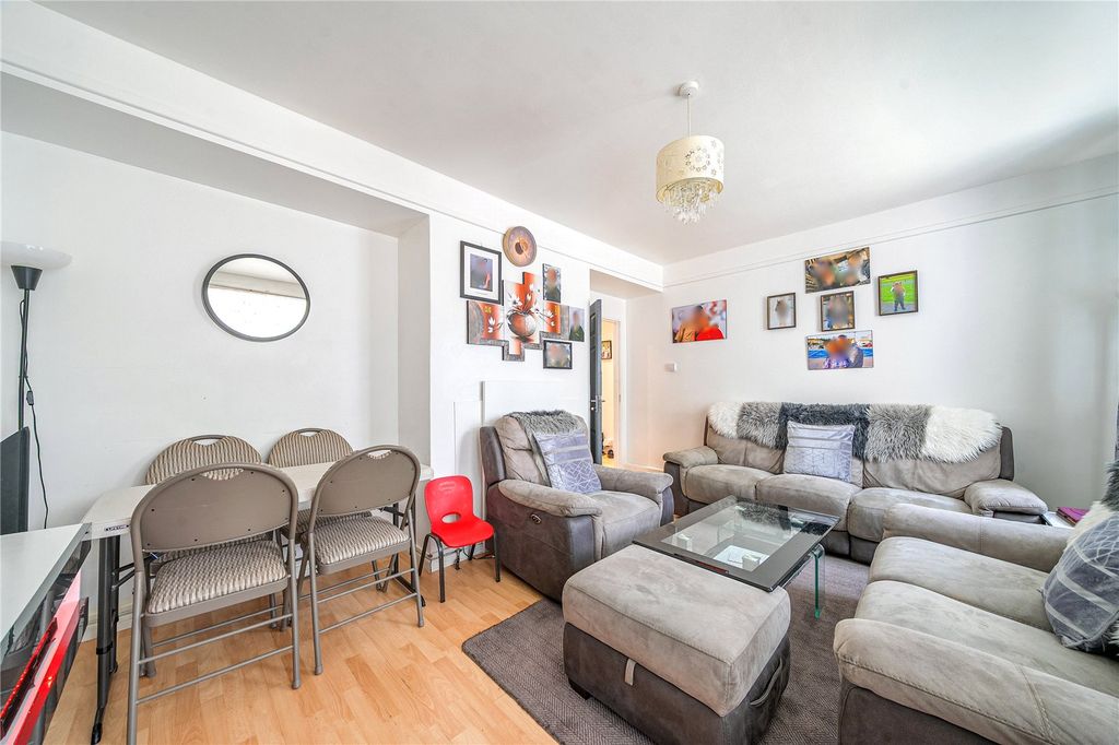 Property photo 2 of 17 Picture No. 07