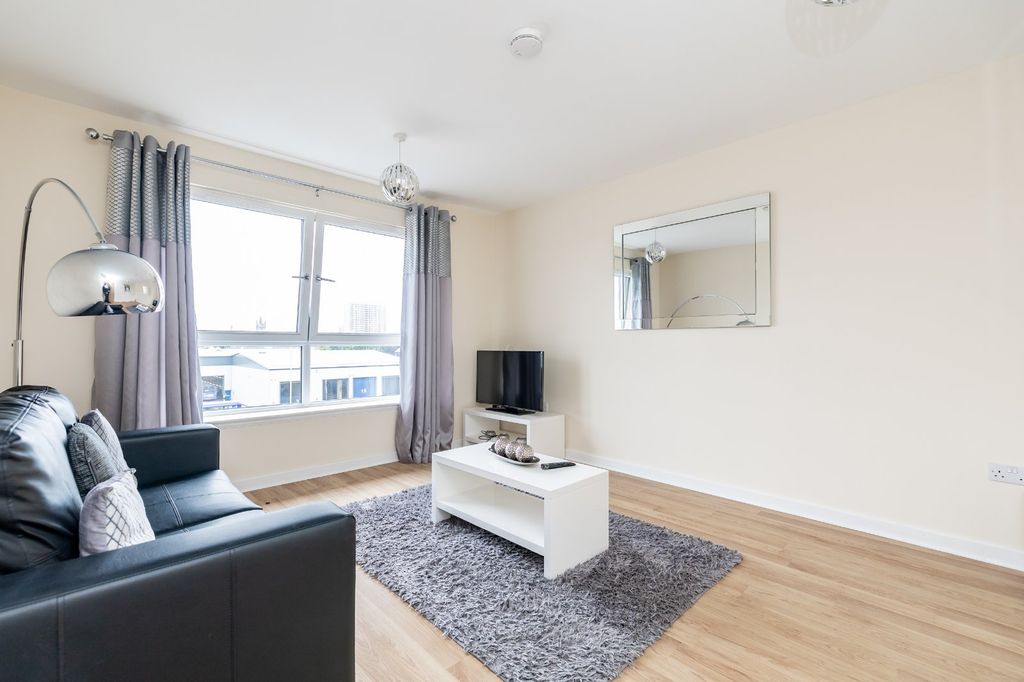 Property photo 2 of 15 Photo 2