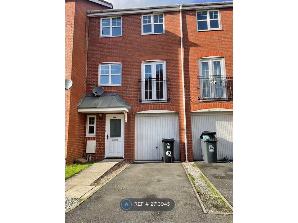 Property photo 2 of 20