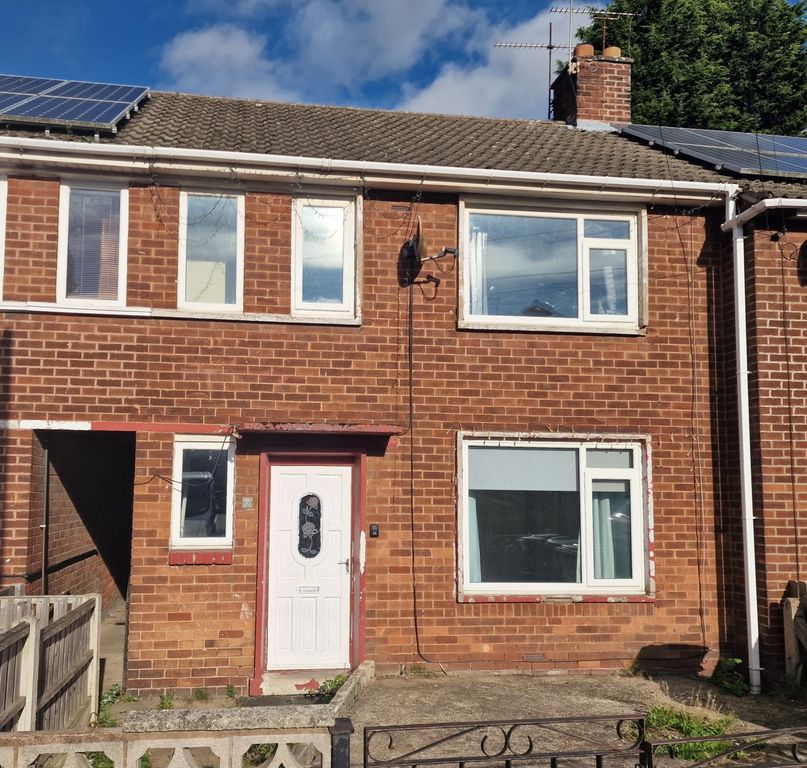 Property photo 1 of 8 1000168179