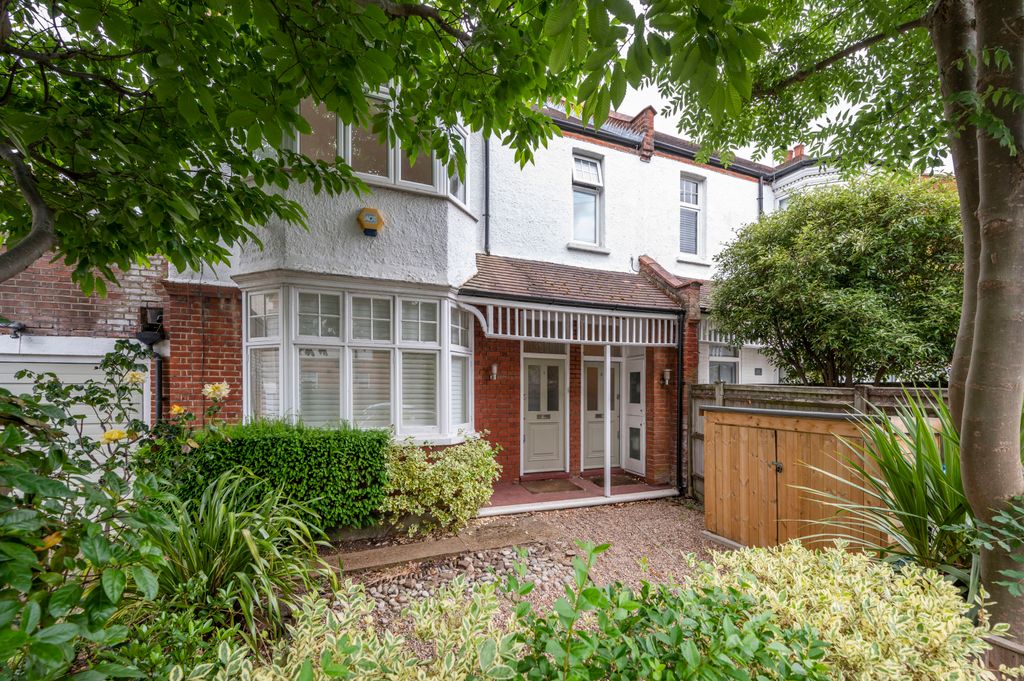 Property photo 1 of 29 Picture No. 30