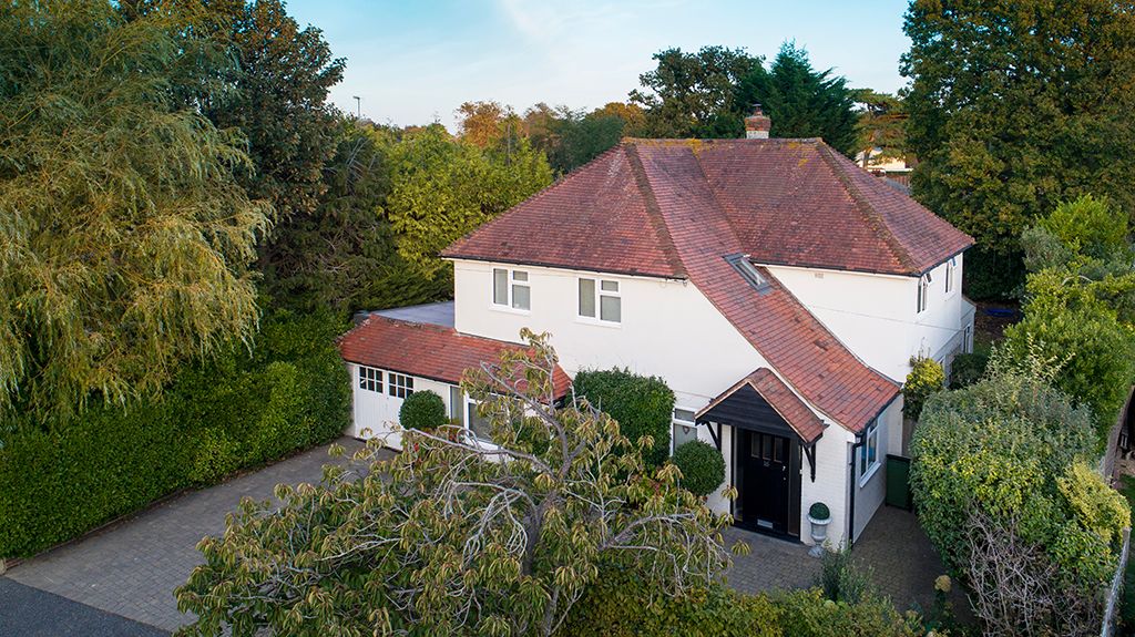 Property photo 1 of 20