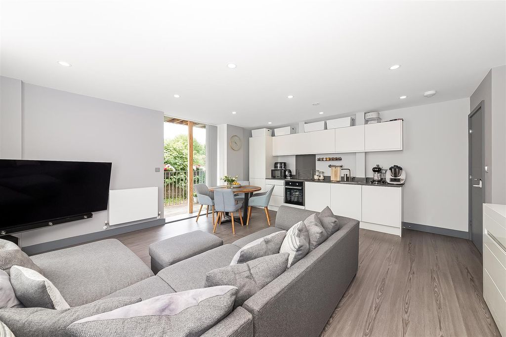 Property photo 3 of 15 Reception Room/Kitchen