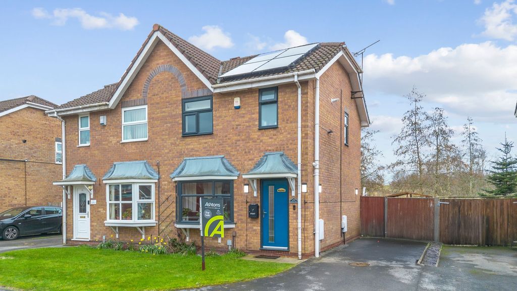 Property photo 1 of 17