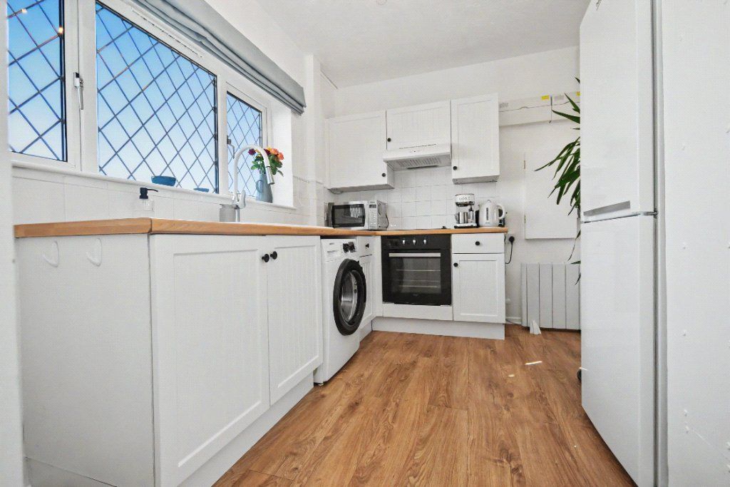 Property photo 3 of 18 Picture No. 12