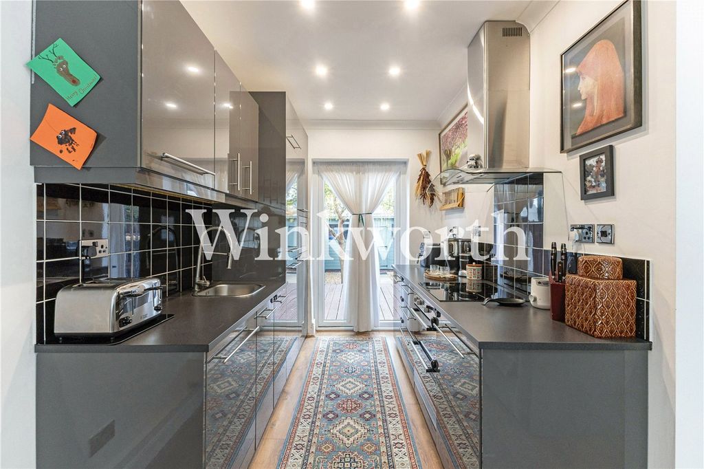 Property photo 3 of 12 Picture No. 05