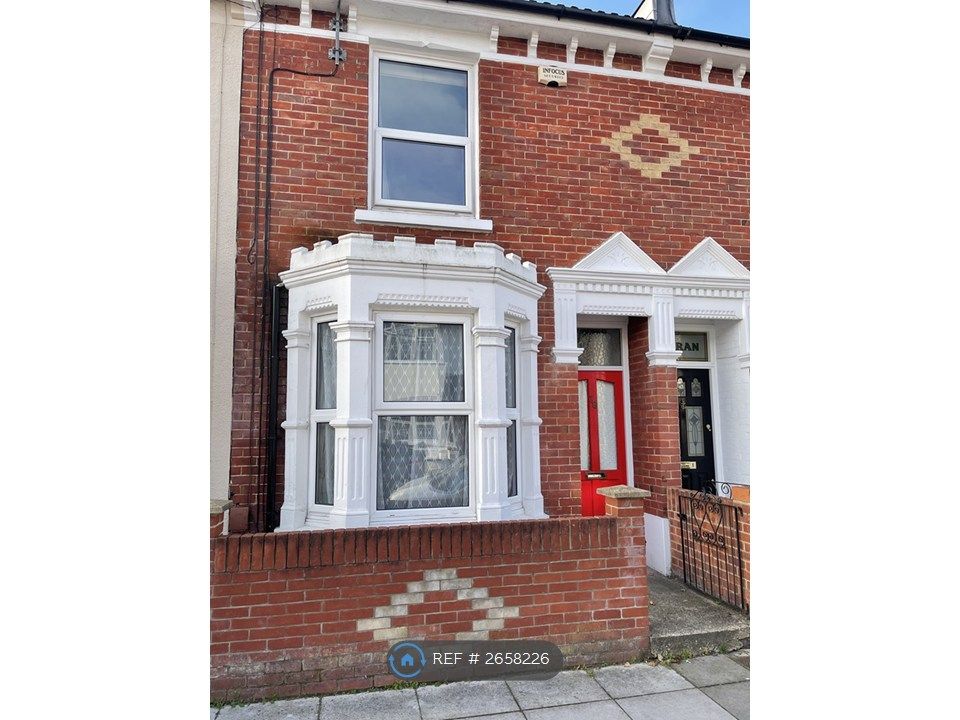 Property photo 2 of 17