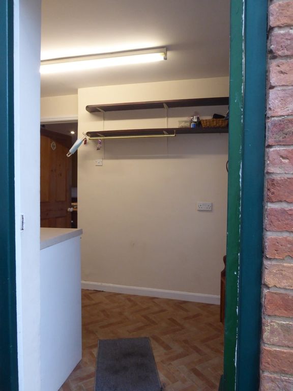 Property photo 3 of 49