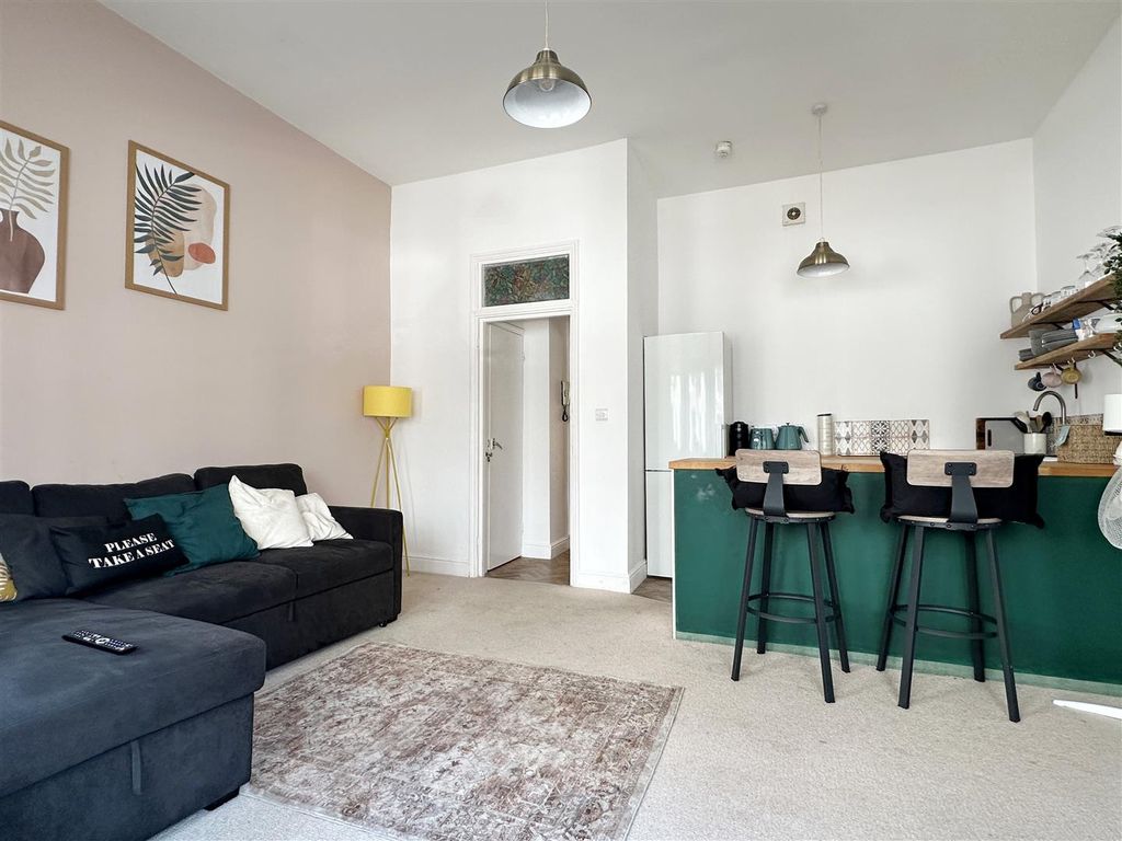 Property photo 3 of 9 Img_0636.Jpg