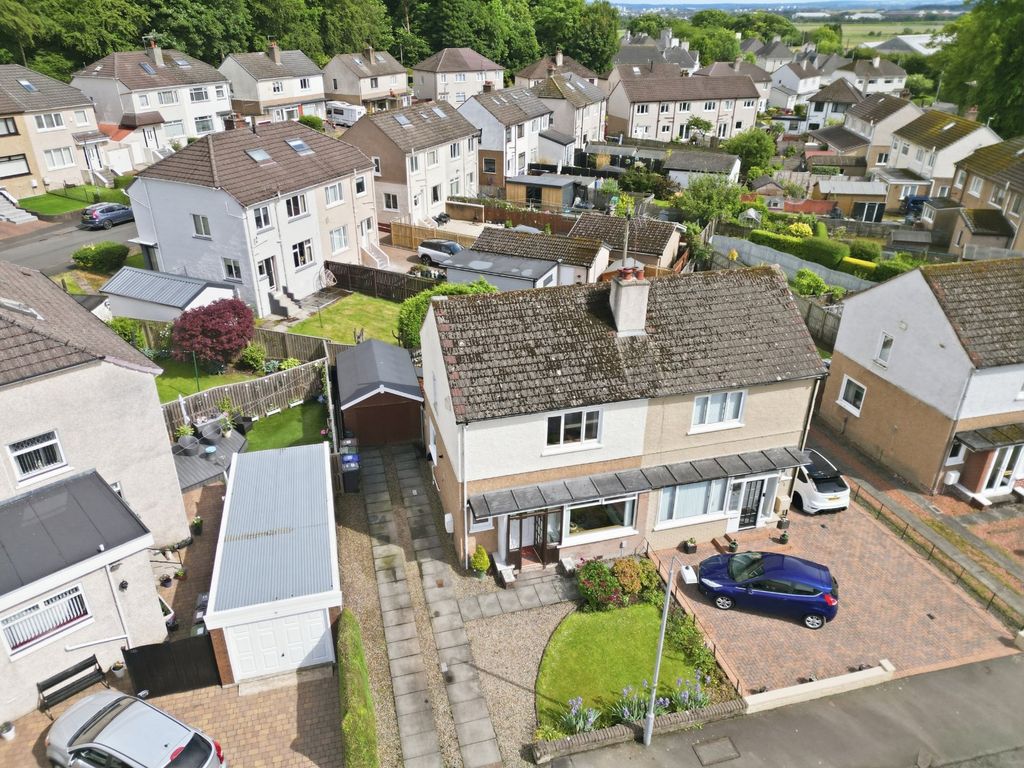 Property photo 2 of 21 Picture No. 01